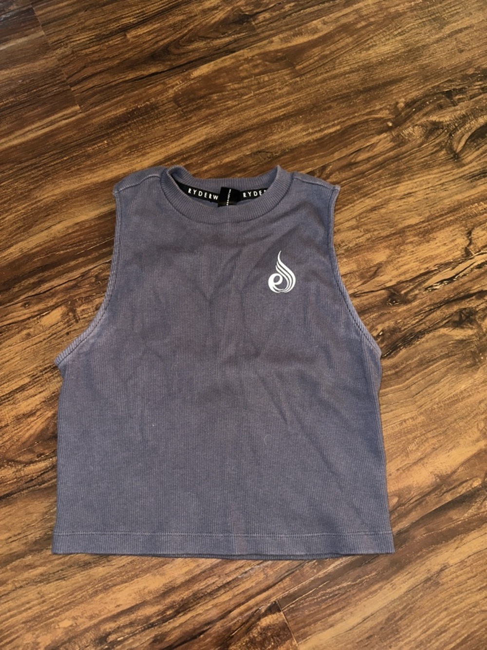 Ryderwear Women’s Ribbed Cropped Tank MEDIUM